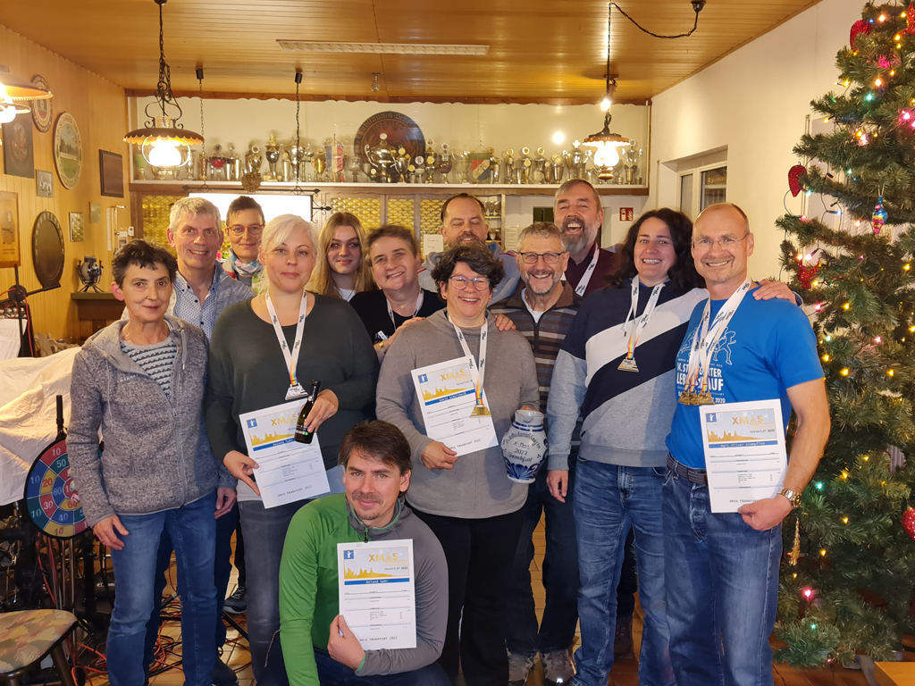 unser erfolgreiches Team nach der Siegerehrung